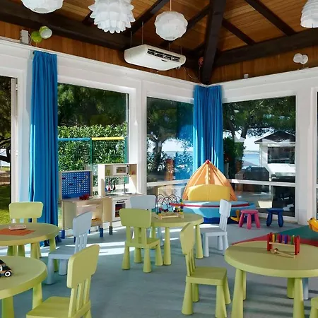 Park Plaza Belvedere