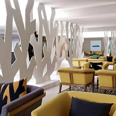 Park Plaza Belvedere Отель 4*