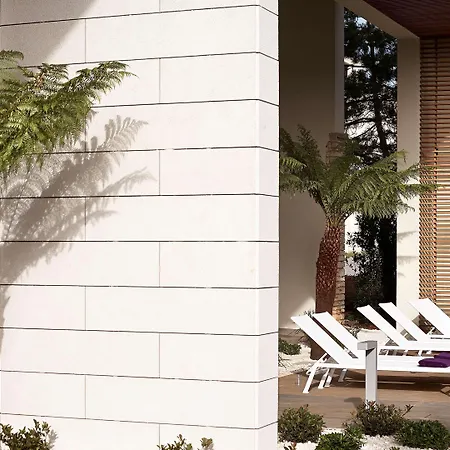 Park Plaza Belvedere מדולין