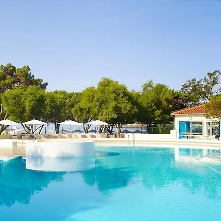 Park Plaza Belvedere Hotel