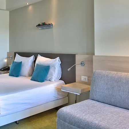 Park Plaza Belvedere
