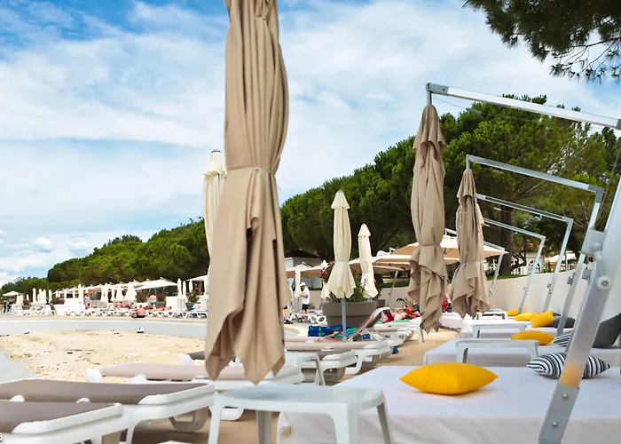 Park Plaza Belvedere Hotel 4*