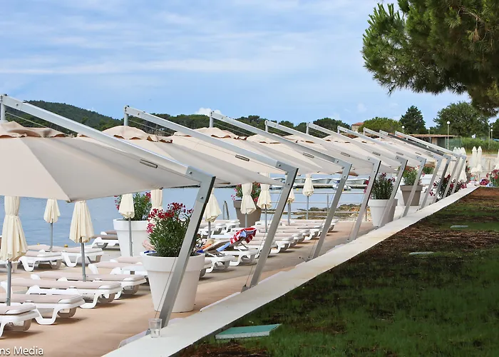 Park Plaza Belvedere Hotel 4*