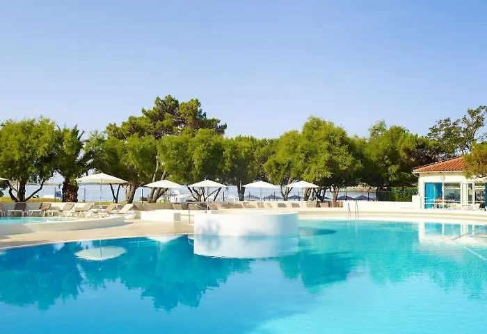 Park Plaza Belvedere